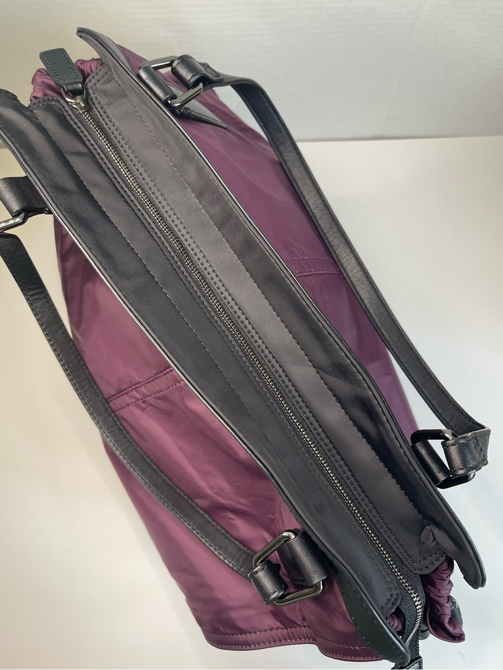 Burberry Buckleigh purple nylon tote bag - Picture 9 of 16